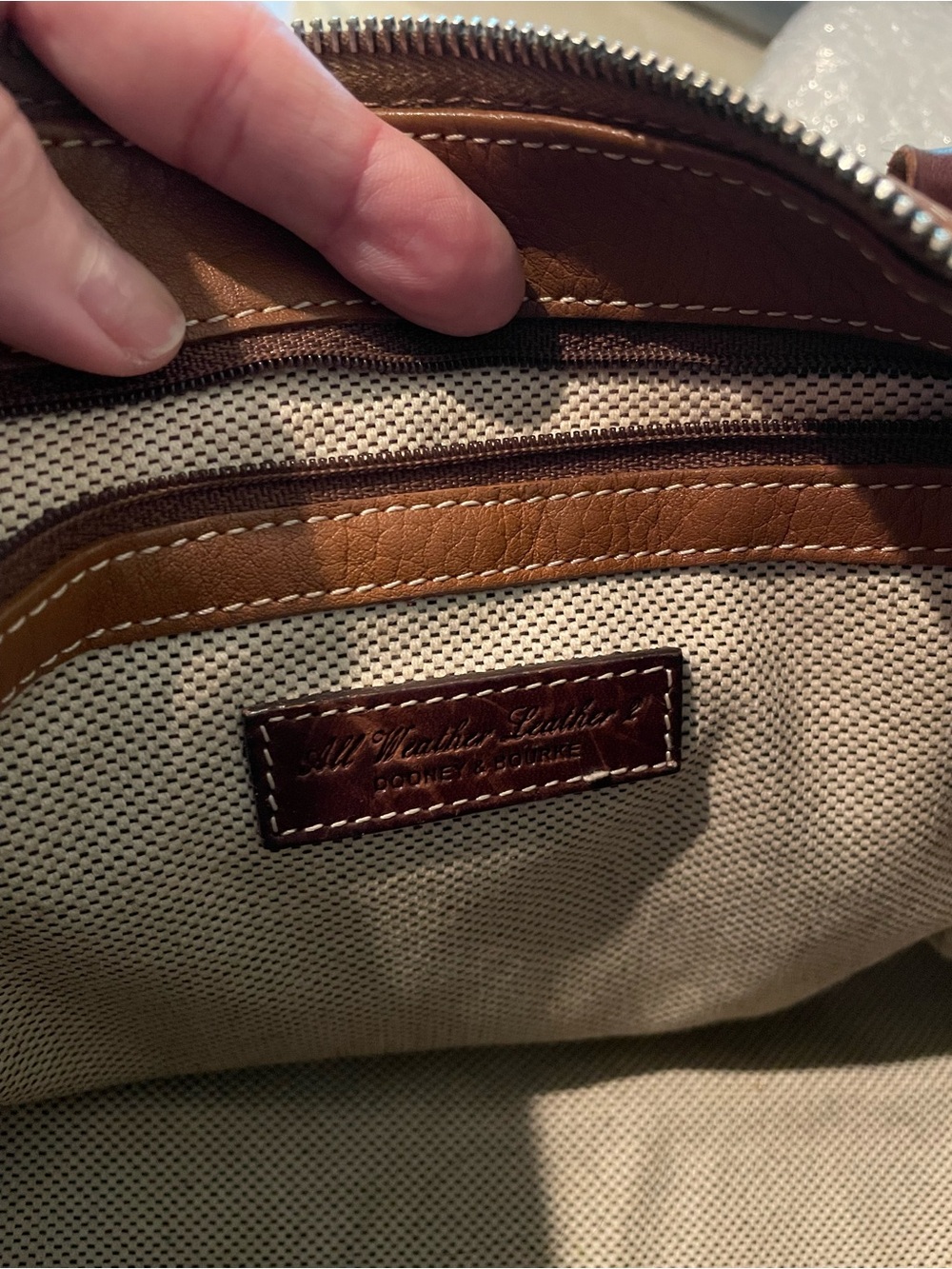 Dooney & Bourke Two-Tone Cognac Brown cobbled leather trimmed in mahogany. - Picture 5 of 9